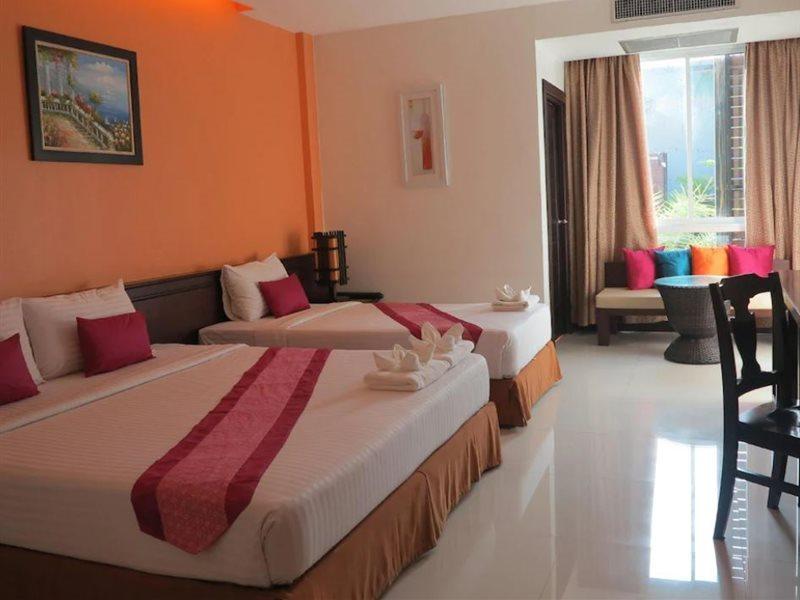 City Park Hotel Phatthalung Bagian luar foto