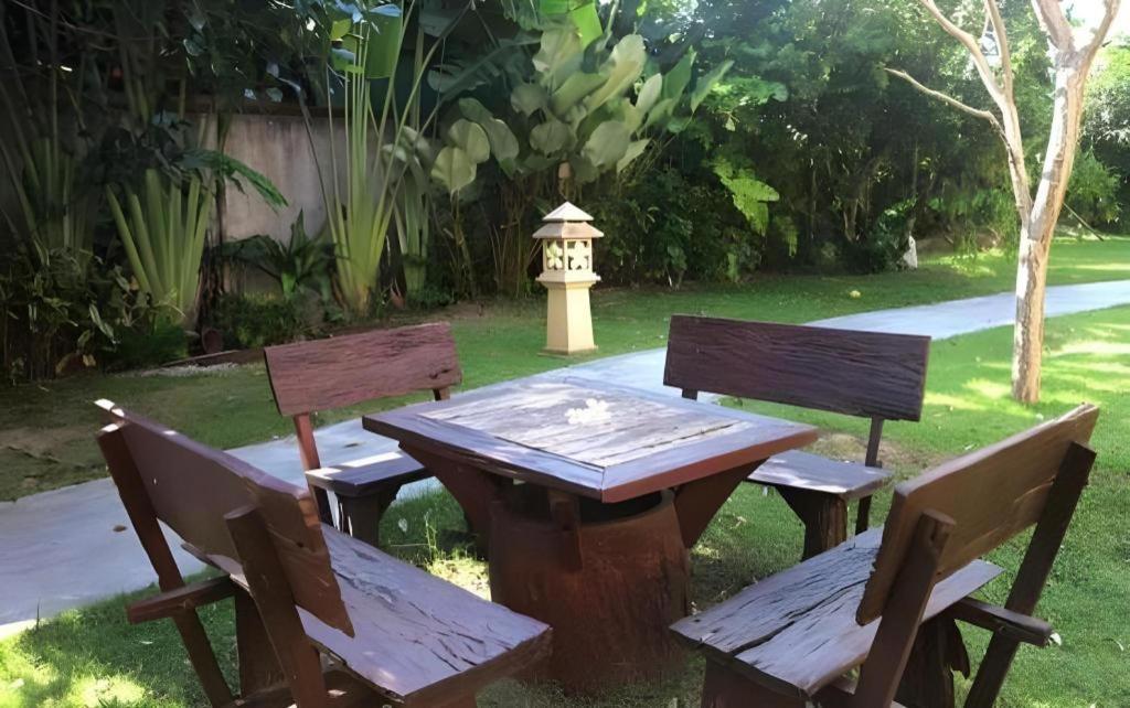 City Park Hotel Phatthalung Bagian luar foto