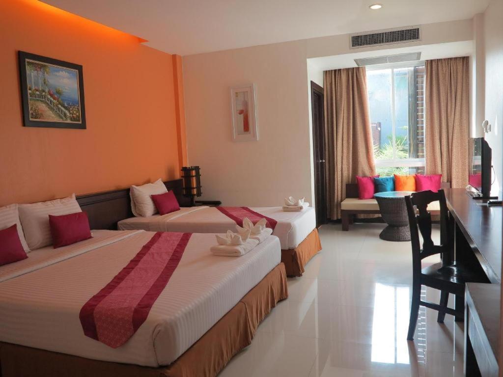 City Park Hotel Phatthalung Bagian luar foto