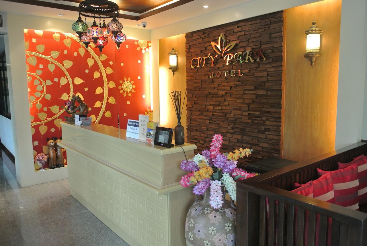 City Park Hotel Phatthalung Bagian luar foto