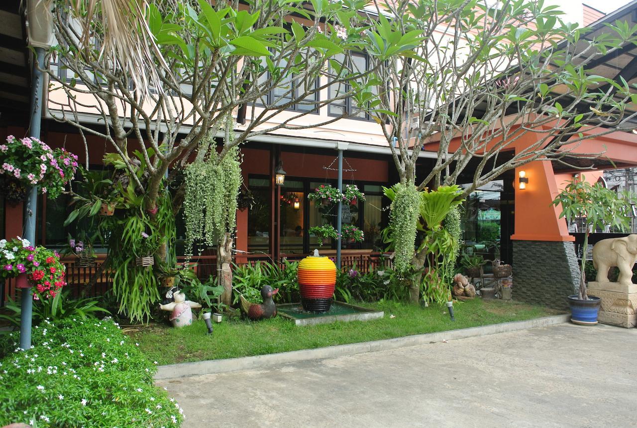 City Park Hotel Phatthalung Bagian luar foto