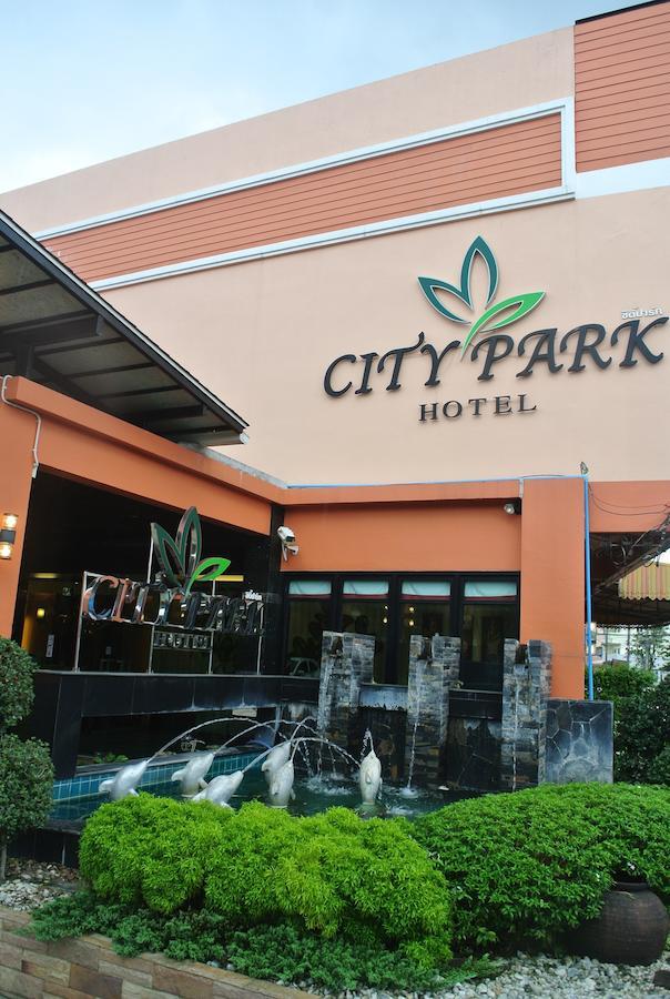 City Park Hotel Phatthalung Bagian luar foto