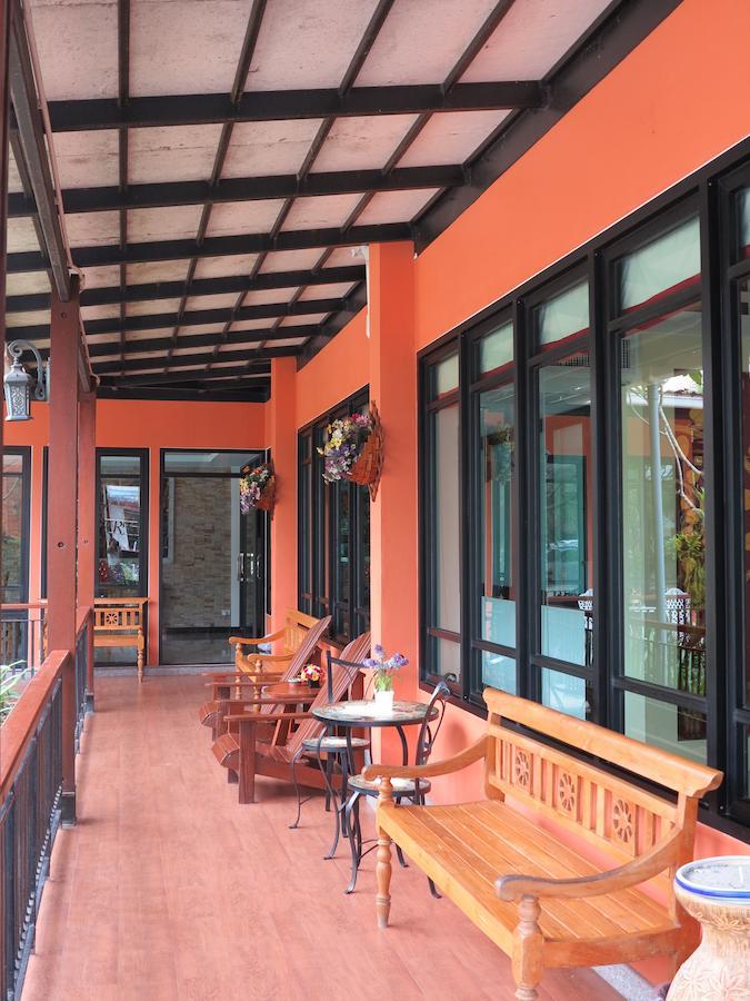 City Park Hotel Phatthalung Bagian luar foto